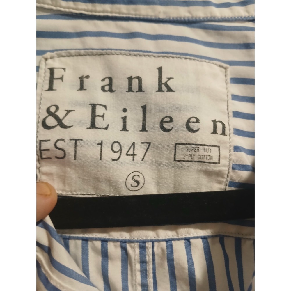 Frank & Eileen Womens Shirt Size SMALL Blue/White Stripe - Picture 2 of 3